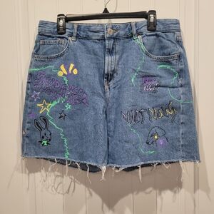 Bershka denim shorts graffiti size 10 women's